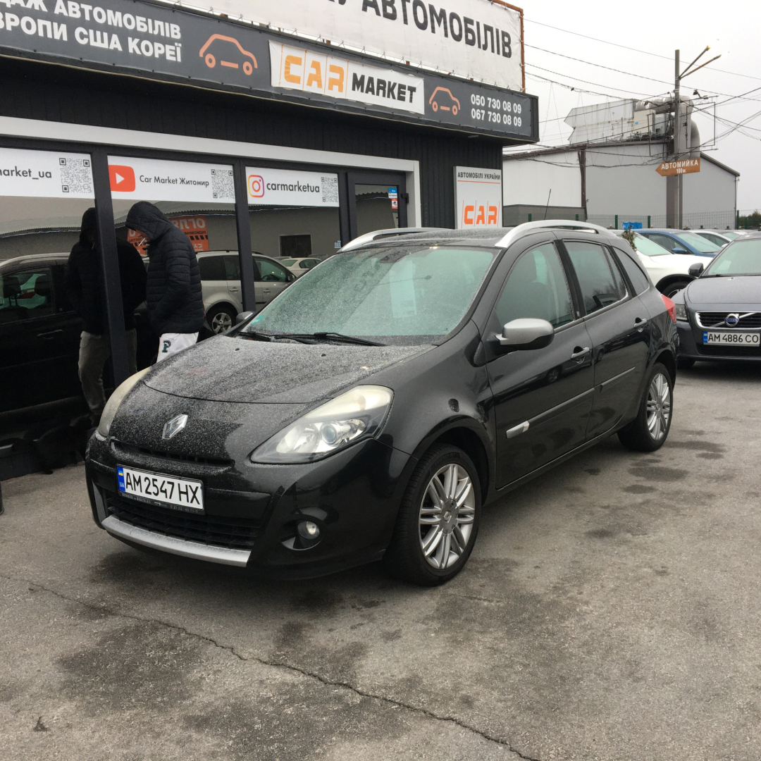 Renault Clio 2011 Renault Clio 2011