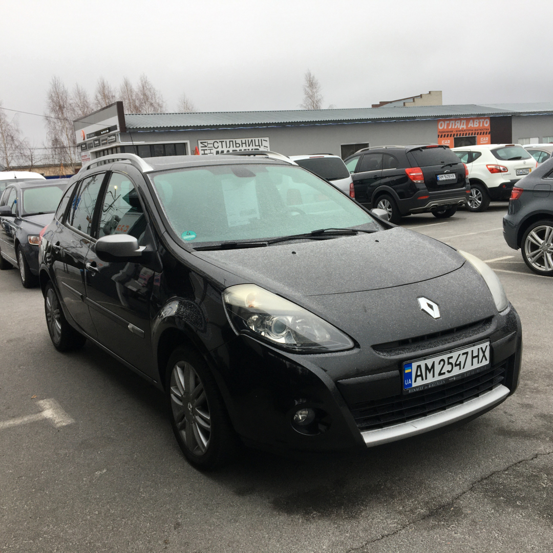 Renault Clio 2011 Renault Clio 2011
