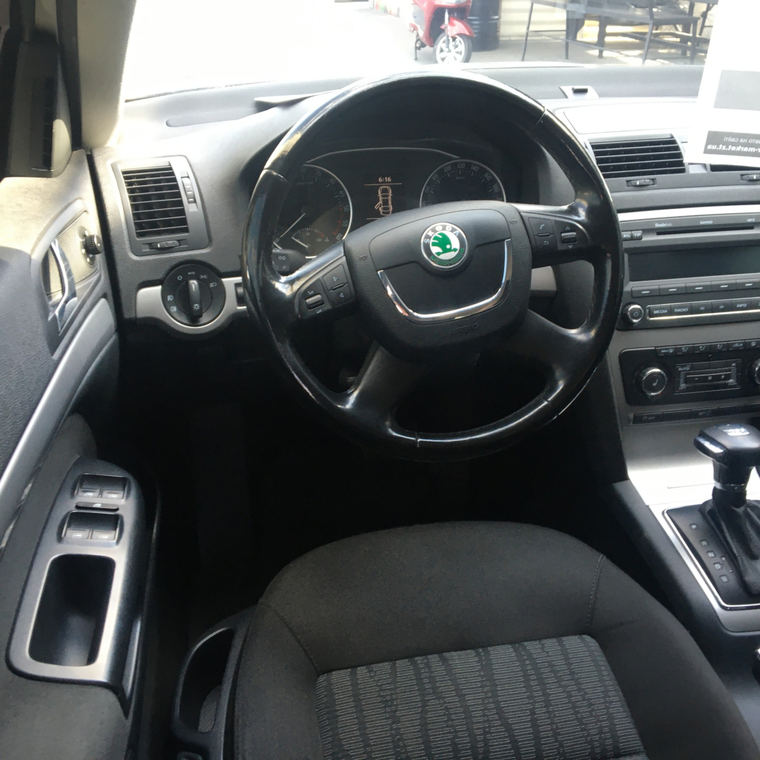 Skoda Octavia A5 2012 Skoda Octavia A5 2012