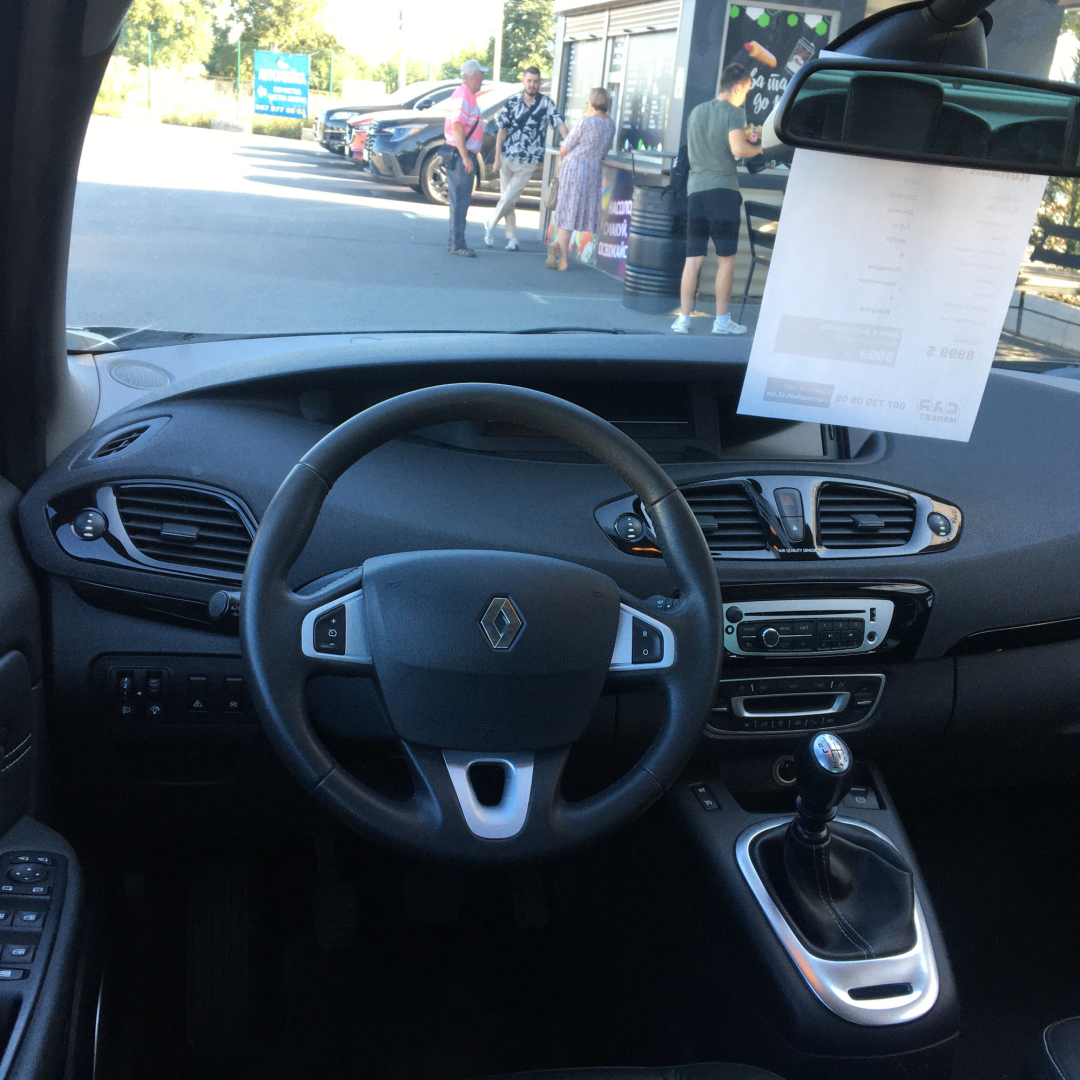 Renault Scenic 2012 Renault Scenic 2012