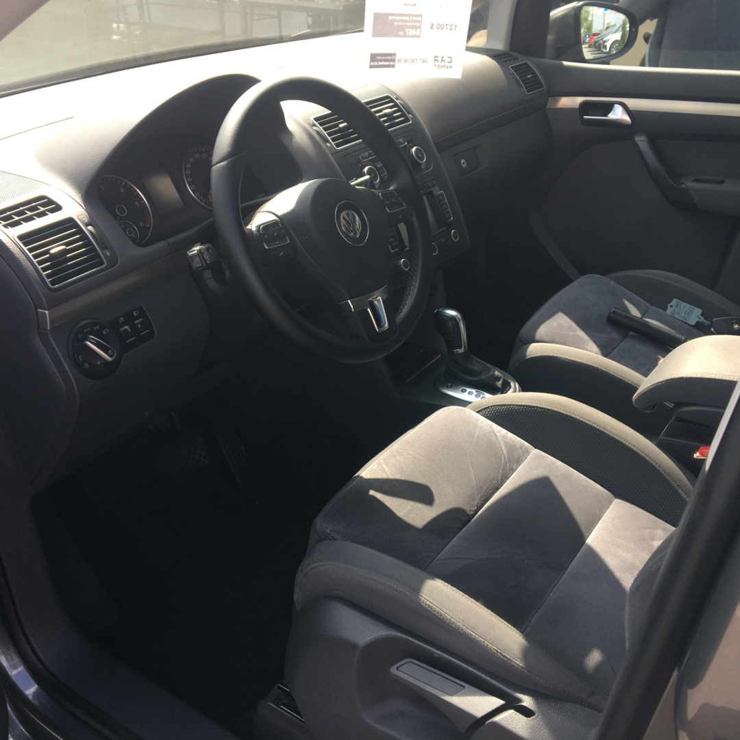 Volkswagen Touran 2011 Volkswagen Touran 2011