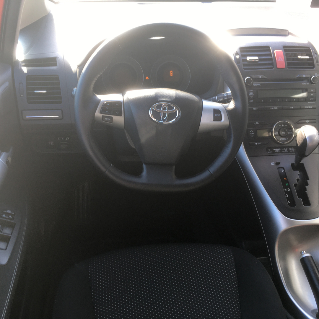 Toyota Auris 2012 Toyota Auris 2012
