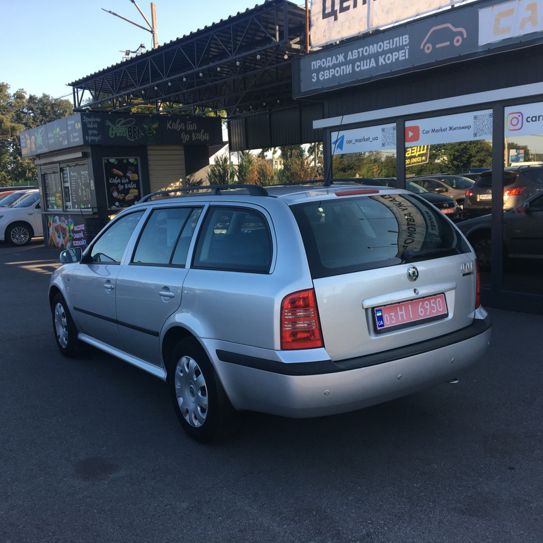 Skoda Octavia Tour 2001 Skoda Octavia Tour 2001