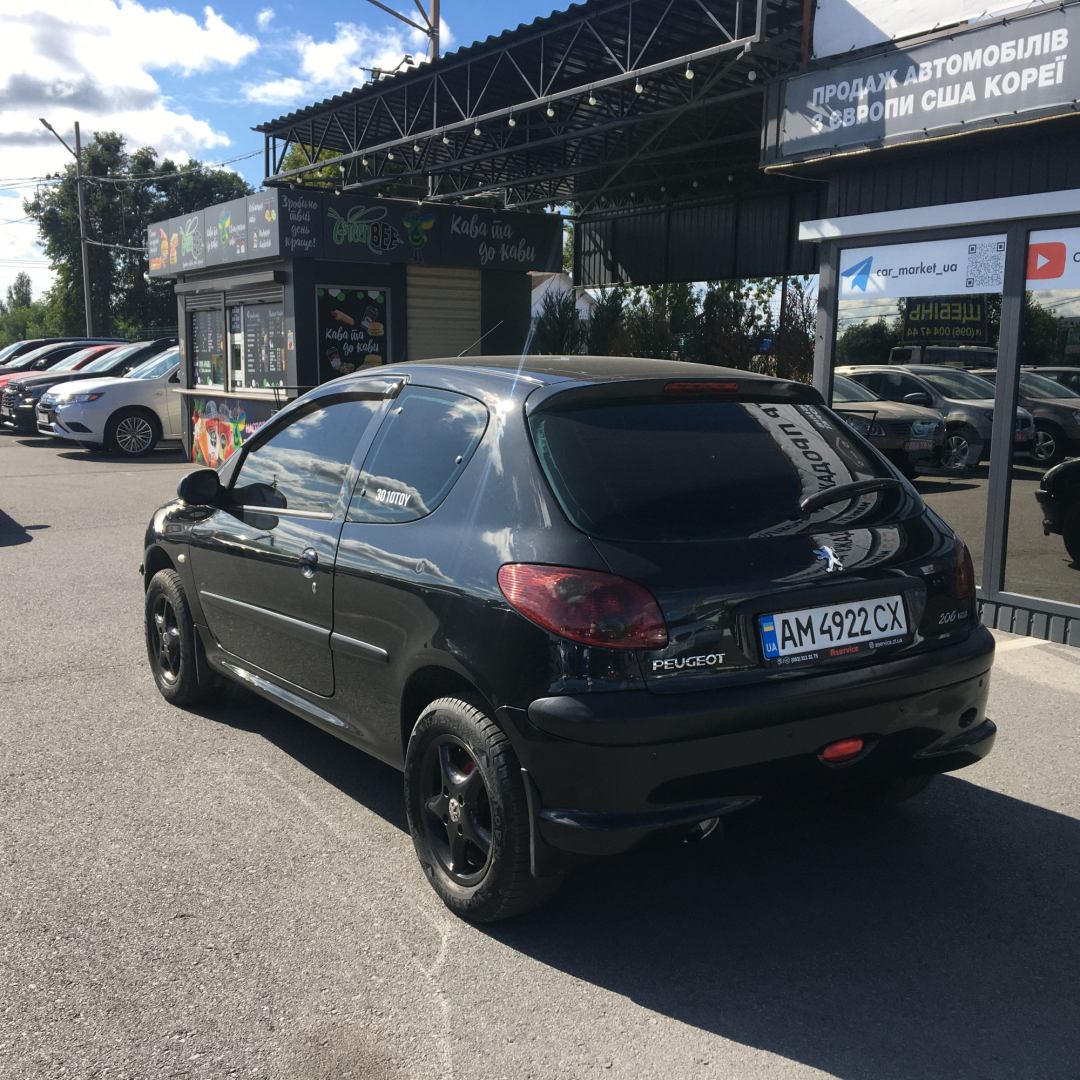 Peugeot 206 2003 Peugeot 206 2003