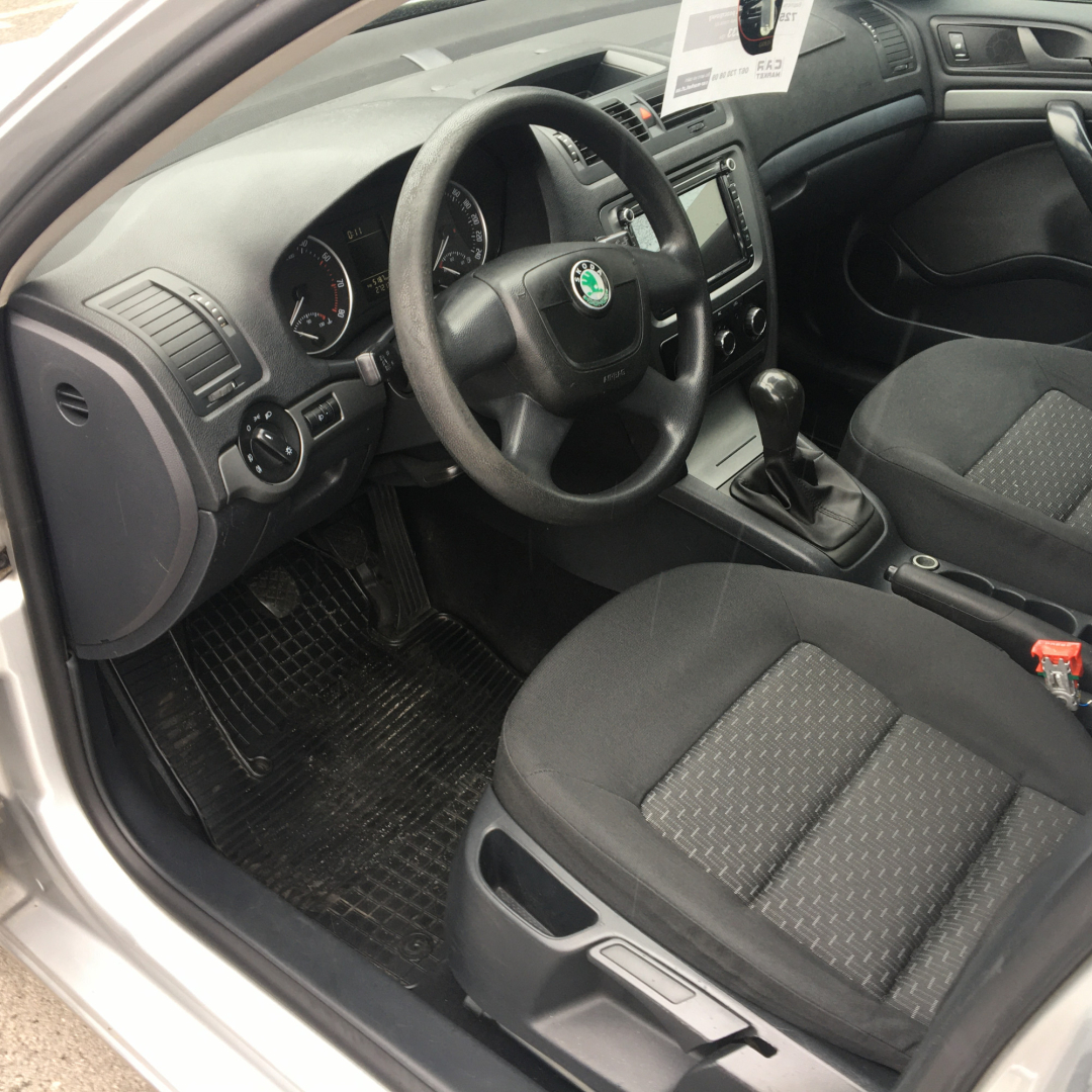 Skoda Octavia 2011 Skoda Octavia 2011