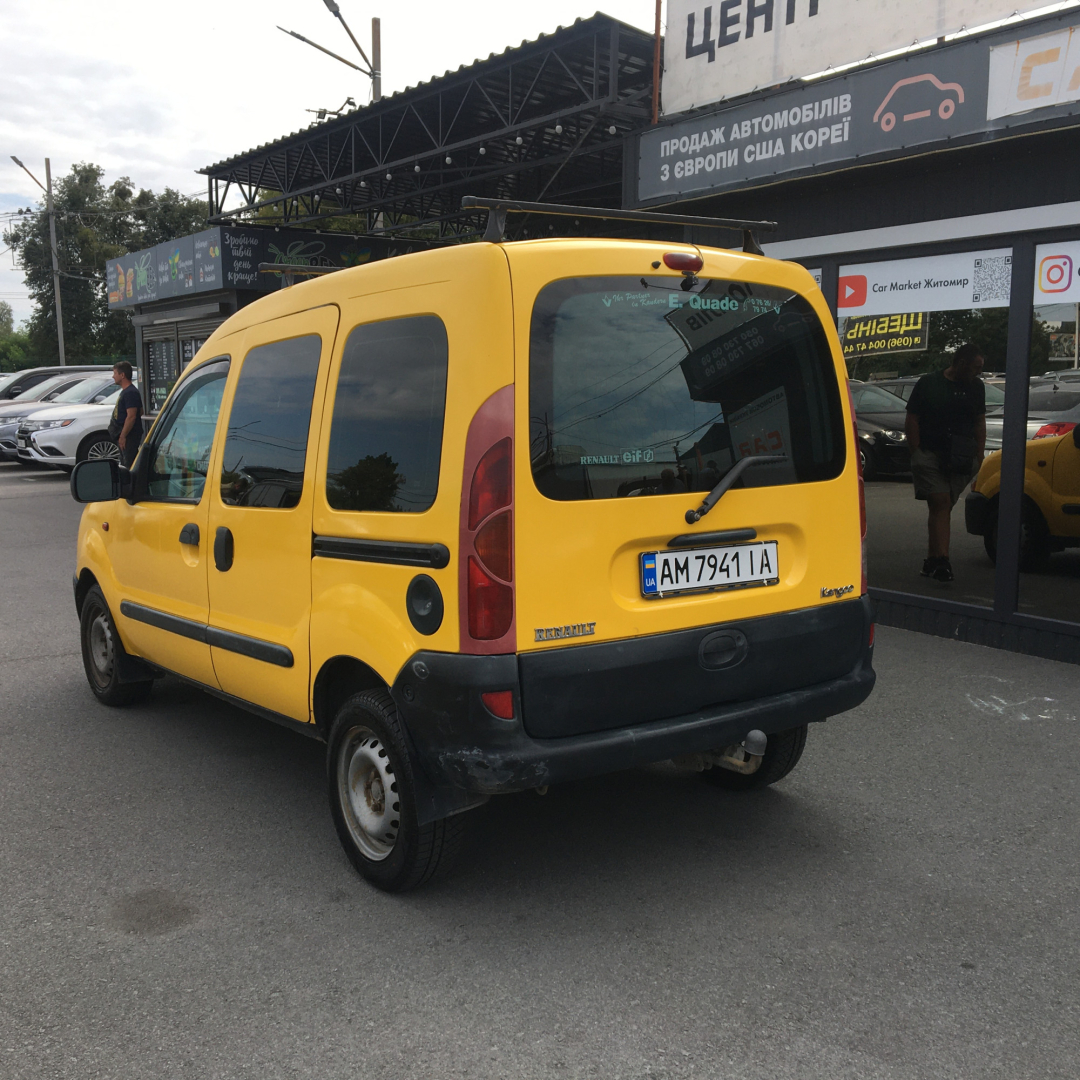 Renault Kangoo пасс. 2001 Renault Kangoo пасс. 2001