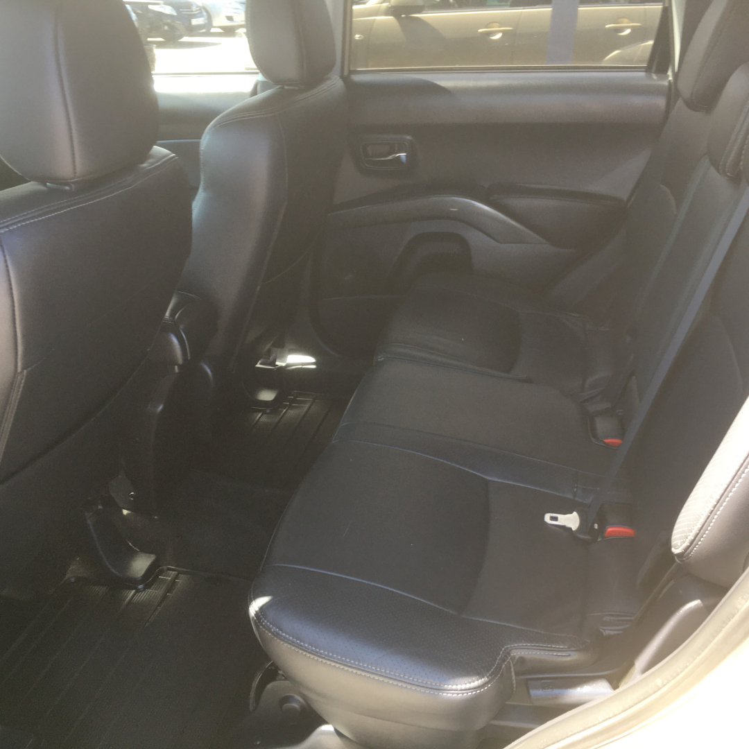 Citroen C-Crosser 2009 Citroen C-Crosser 2009