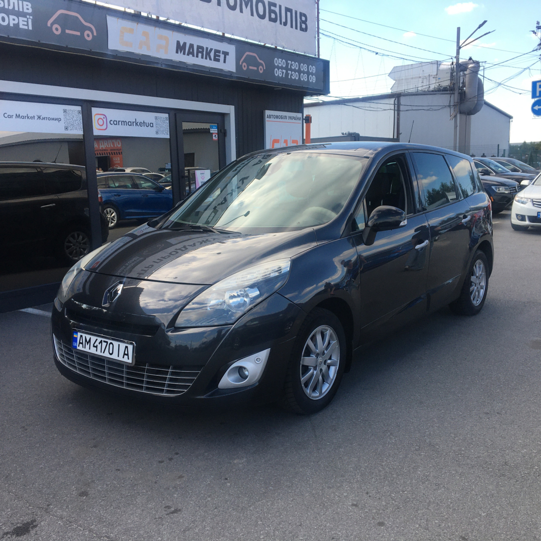 Renault Grand Scenic 2011 Renault Grand Scenic 2011