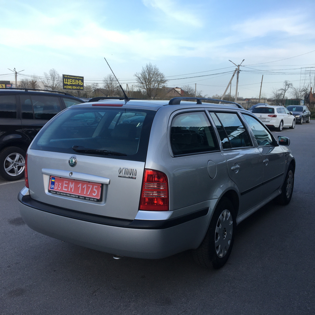 Skoda Octavia Tour 2001 Skoda Octavia Tour 2001