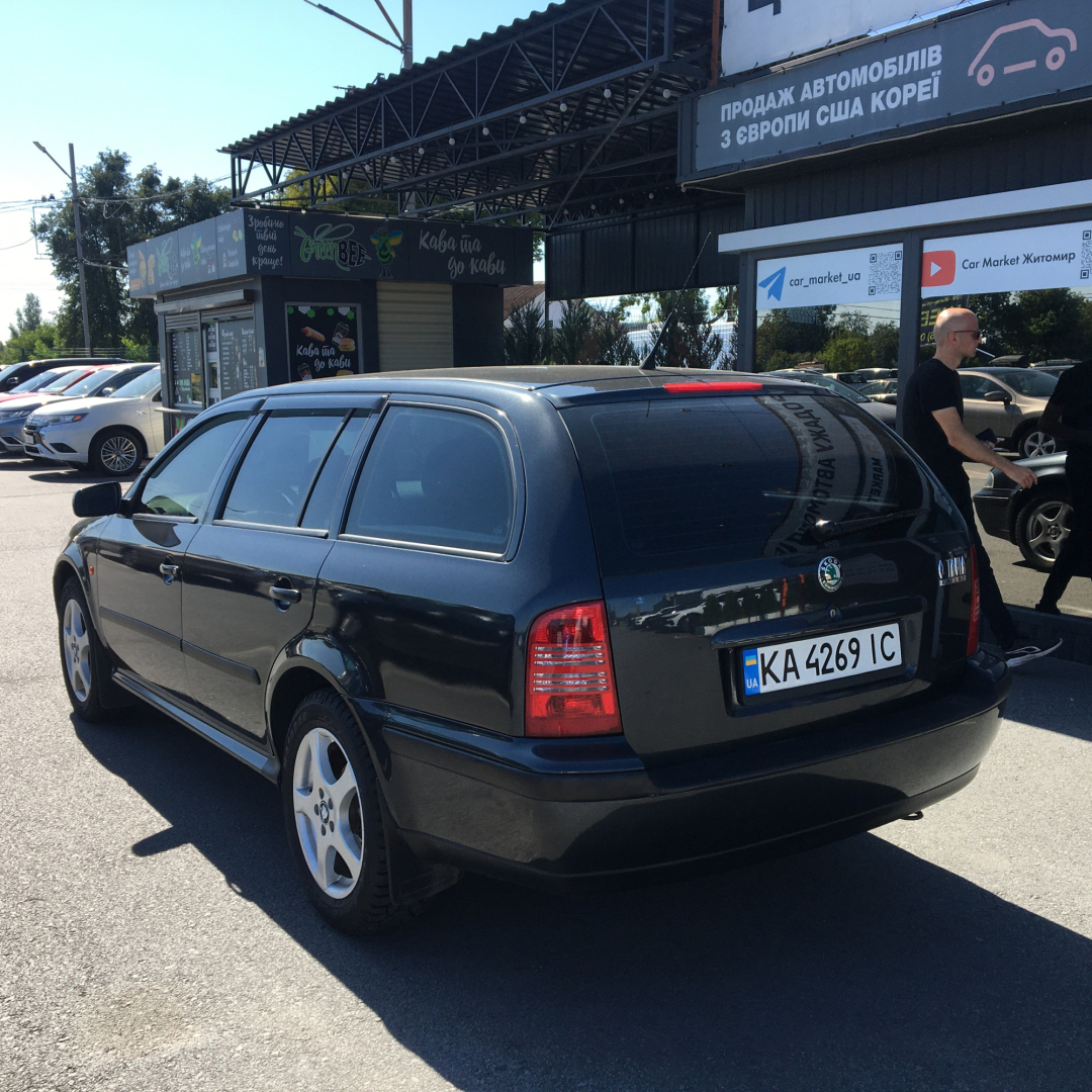 Skoda Octavia Tour 2000 Skoda Octavia Tour 2000