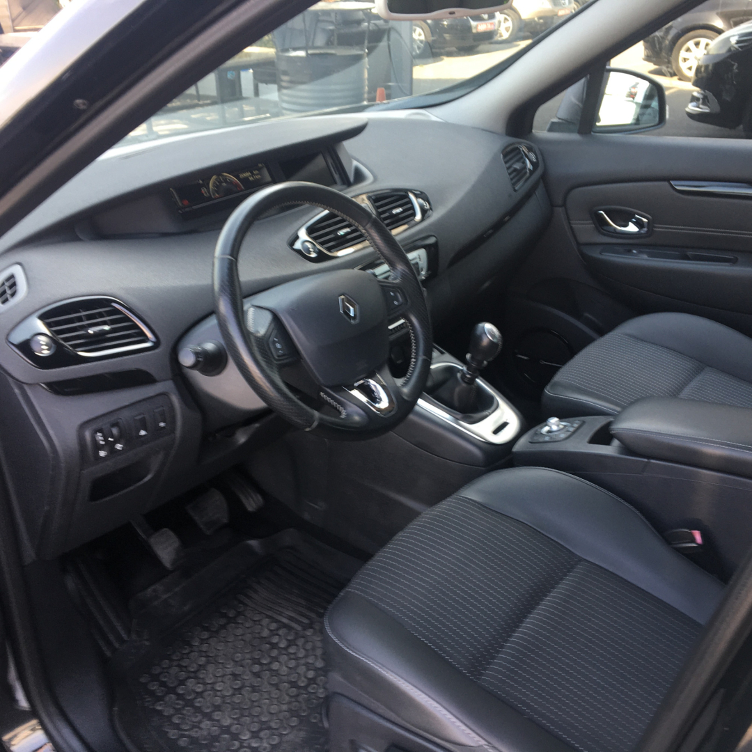 Renault Grand Scenic 2013 Renault Grand Scenic 2013