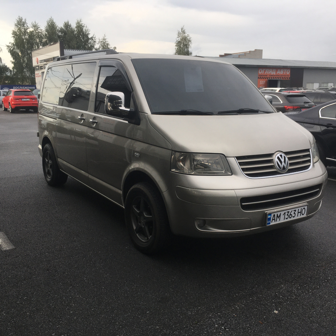 Volkswagen T5 (Transporter) пасс. 2006 Volkswagen T5 (Transporter) пасс. 2006