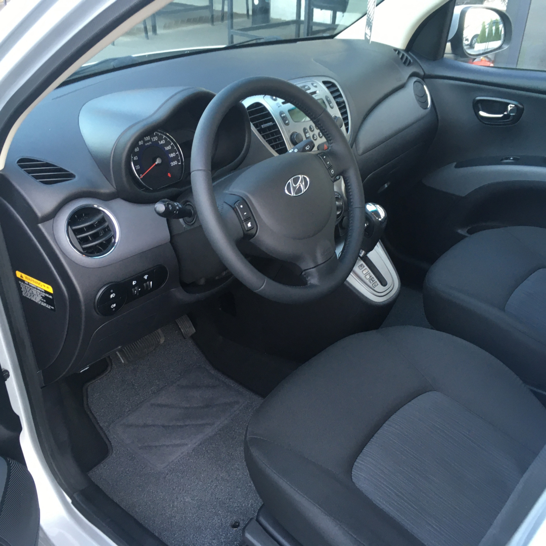 Hyundai i10 2011 Hyundai i10 2011