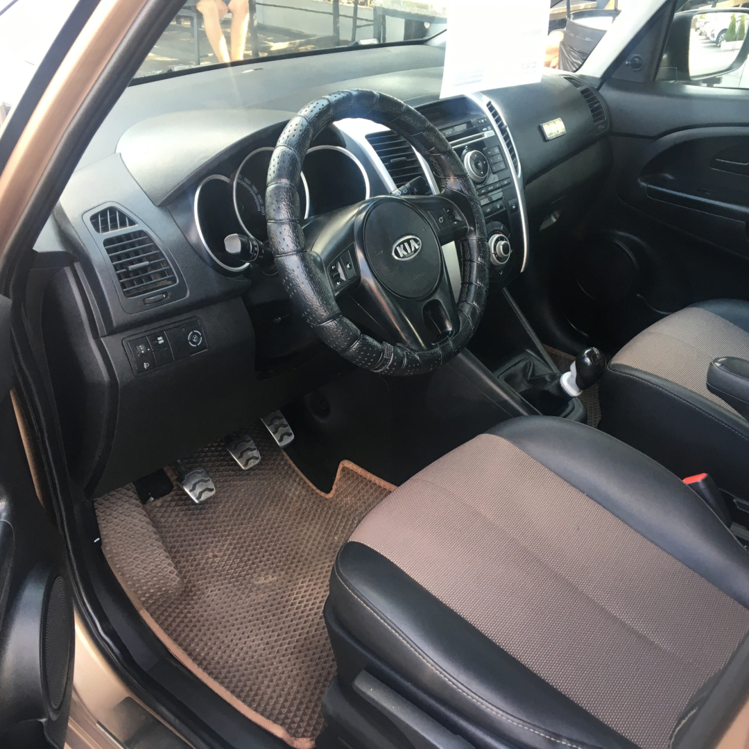 Kia Venga 2011 Kia Venga 2011