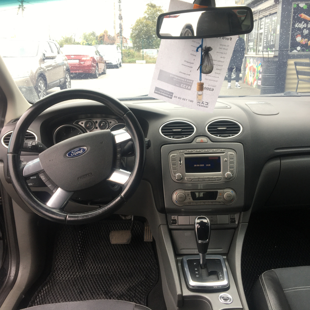 Ford Focus 2010 Ford Focus 2010