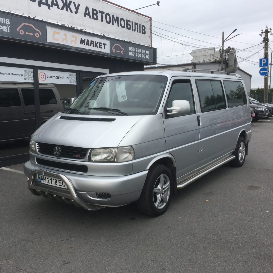 Volkswagen T4 (Transporter) пасс. 2003 Volkswagen T4 (Transporter) пасс. 2003