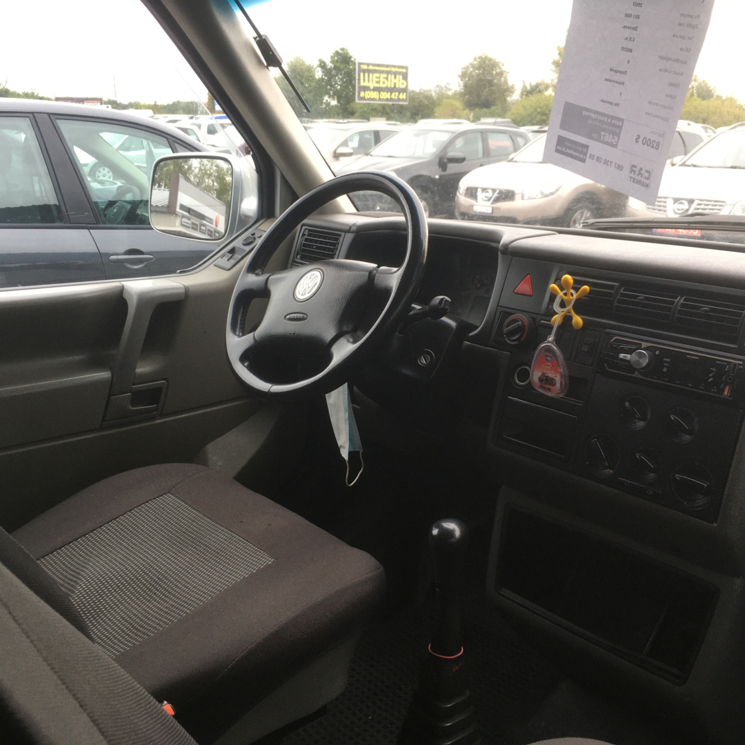 Volkswagen T4 (Transporter) пасс. 2003 Volkswagen T4 (Transporter) пасс. 2003