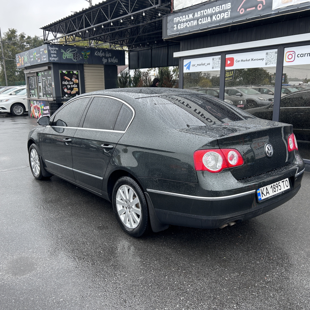 Volkswagen Passat B6 2005 Volkswagen Passat B6 2005