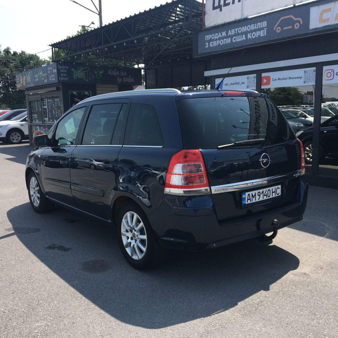 Opel Zafira 2011 Opel Zafira 2011