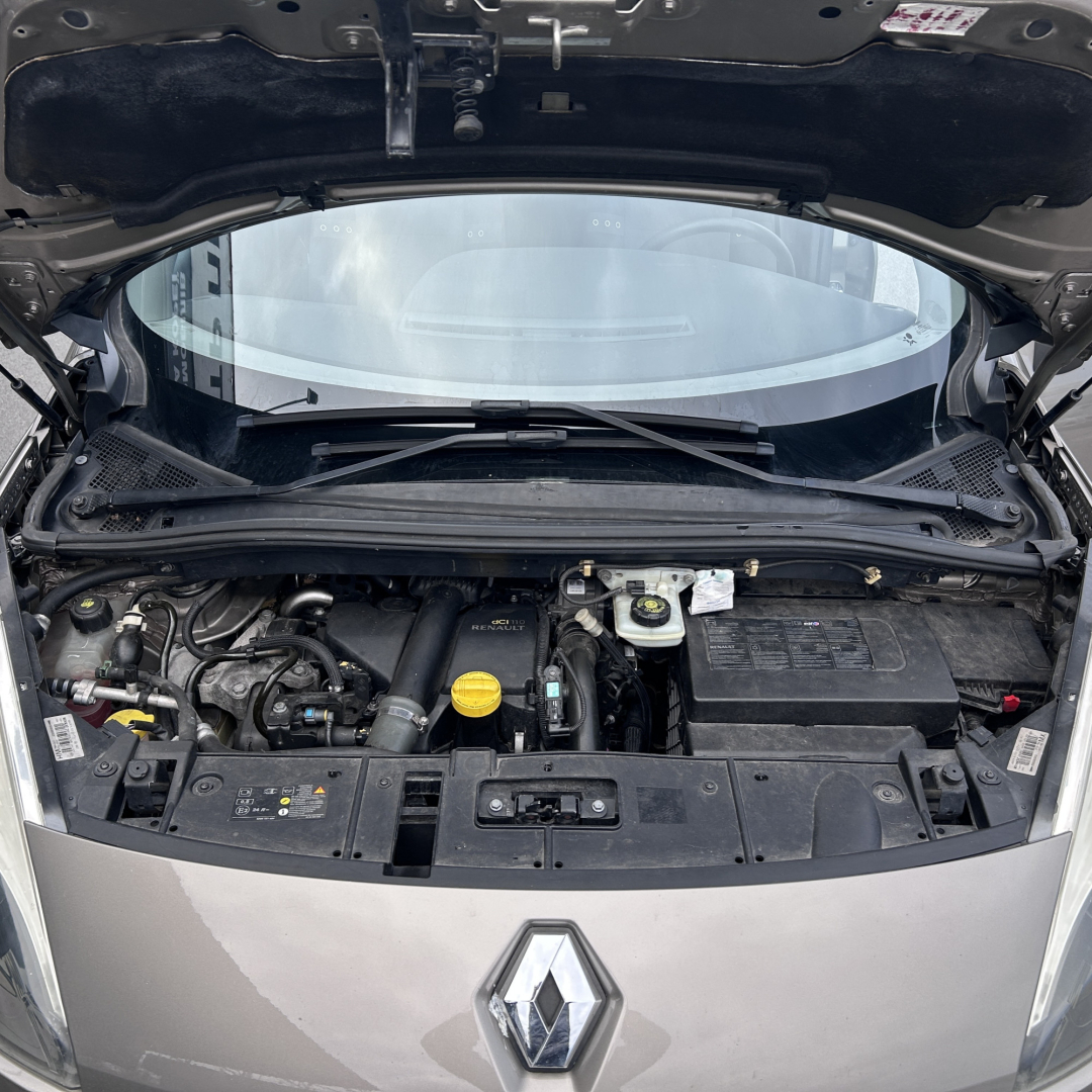 Renault Grand Scenic 2012 Renault Grand Scenic 2012