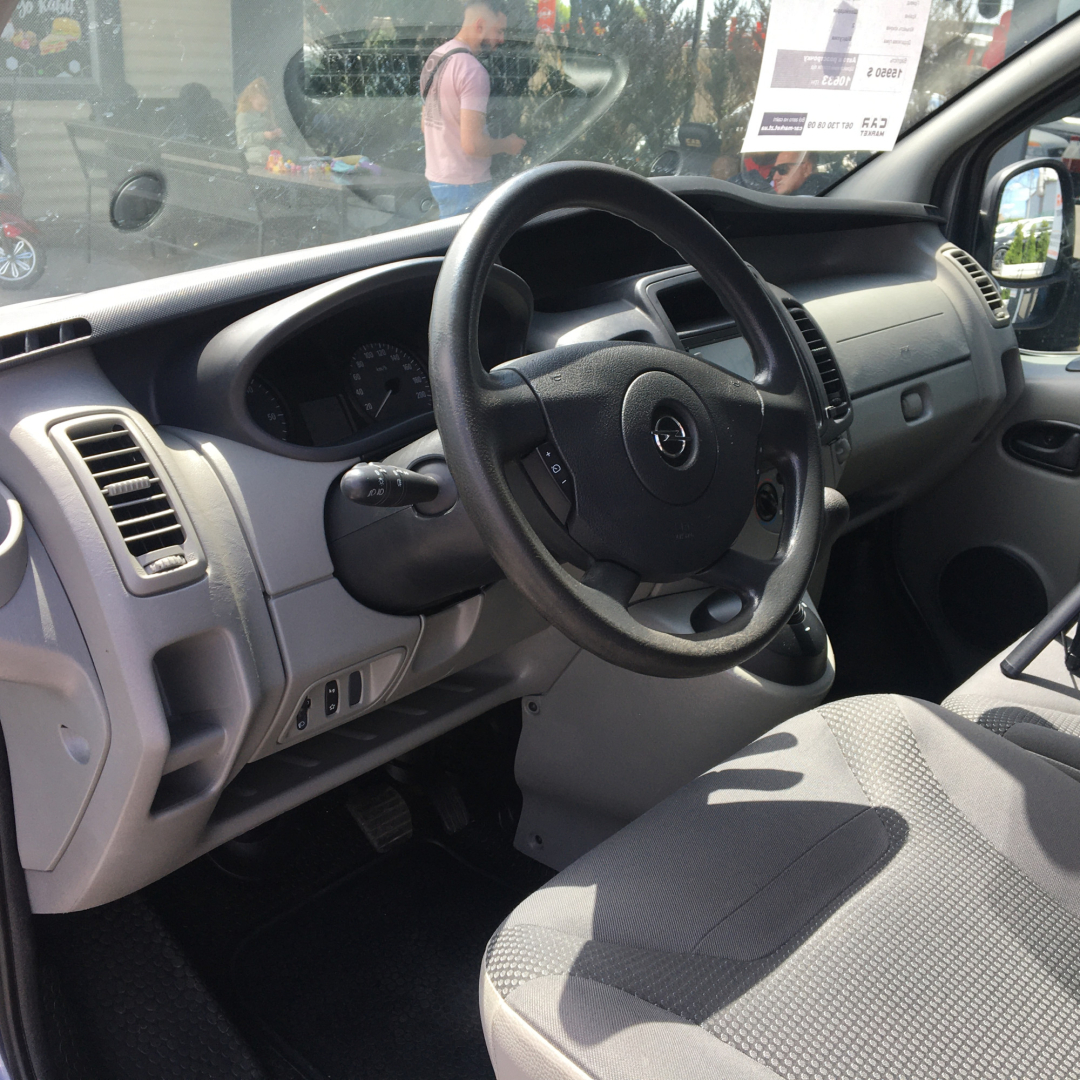 Opel Vivaro пасс. 2014 Opel Vivaro пасс. 2014