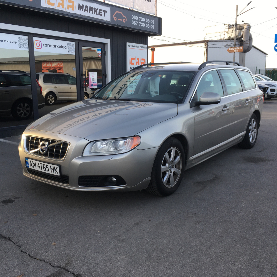 Volvo V70 2011 Volvo V70 2011