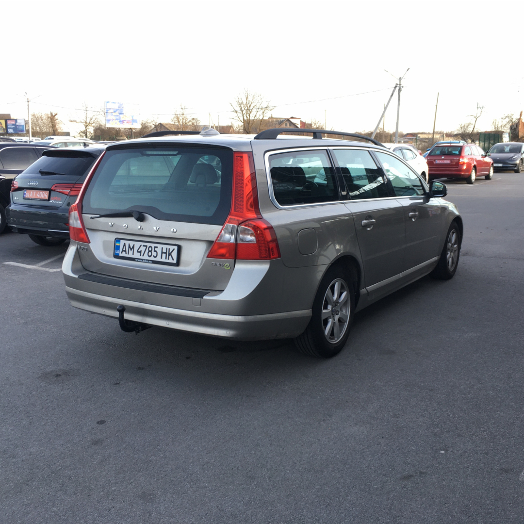 Volvo V70 2011 Volvo V70 2011