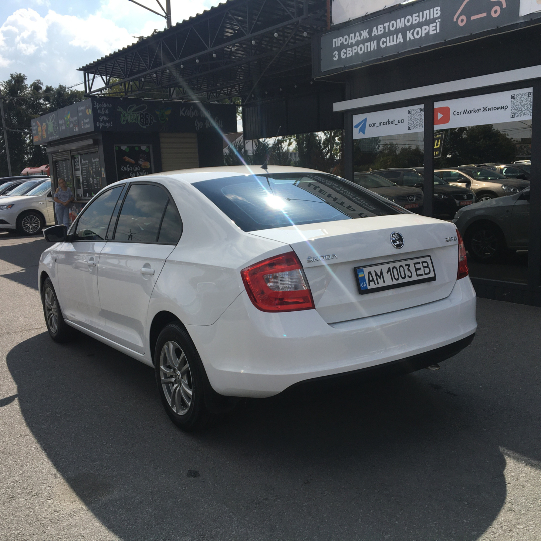 Skoda Rapid 2015 Skoda Rapid 2015