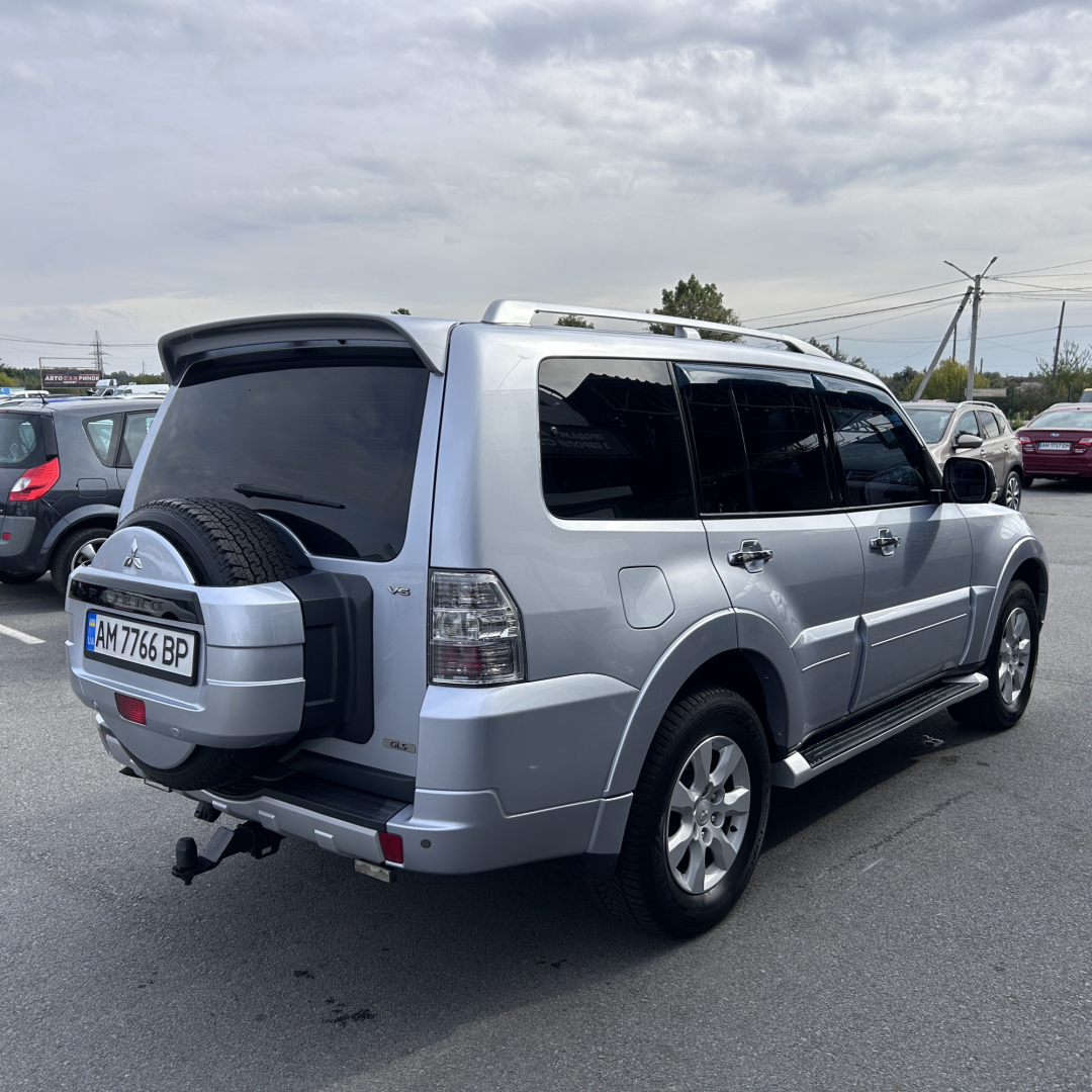 Mitsubishi Pajero 2010 Mitsubishi Pajero 2010