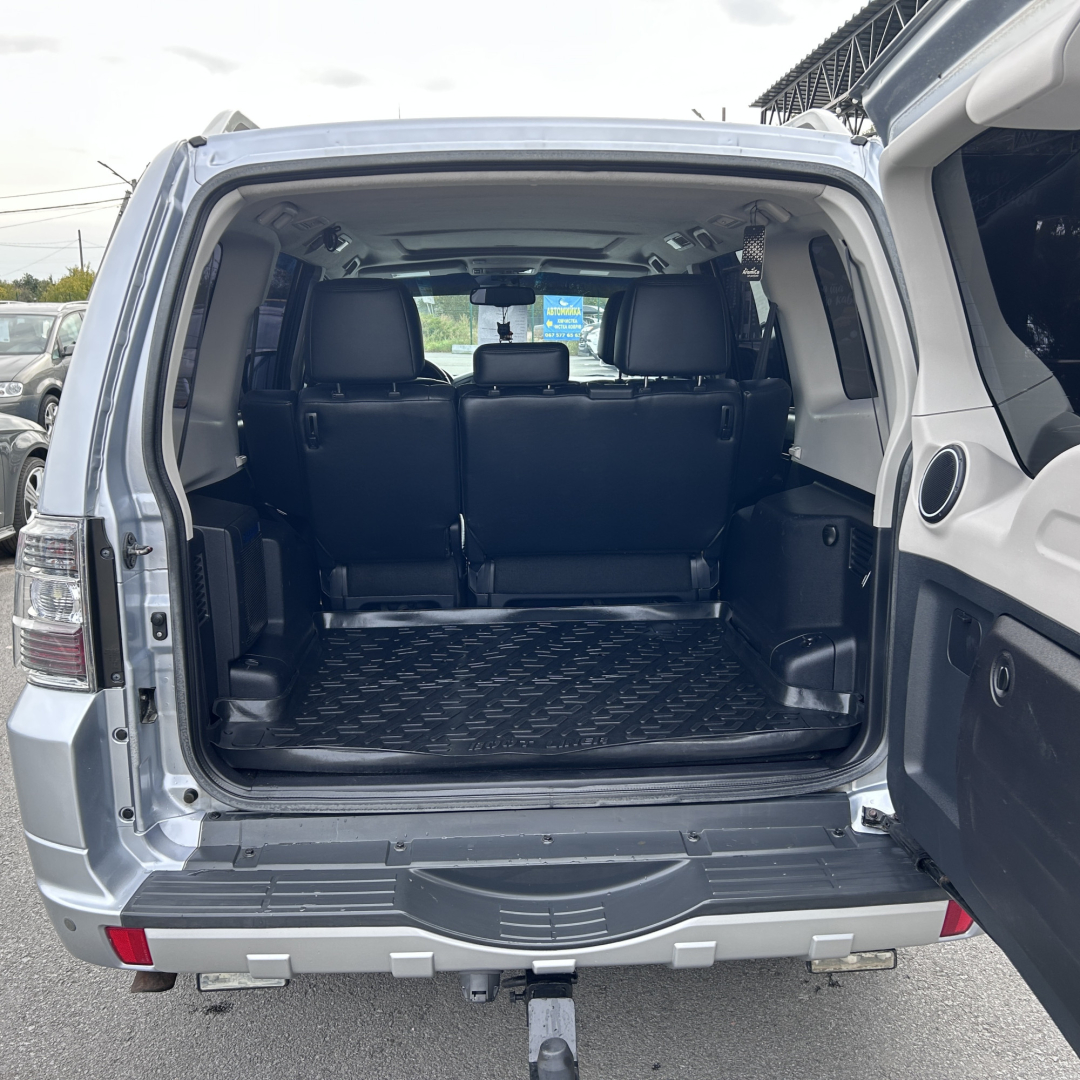 Mitsubishi Pajero 2010 Mitsubishi Pajero 2010