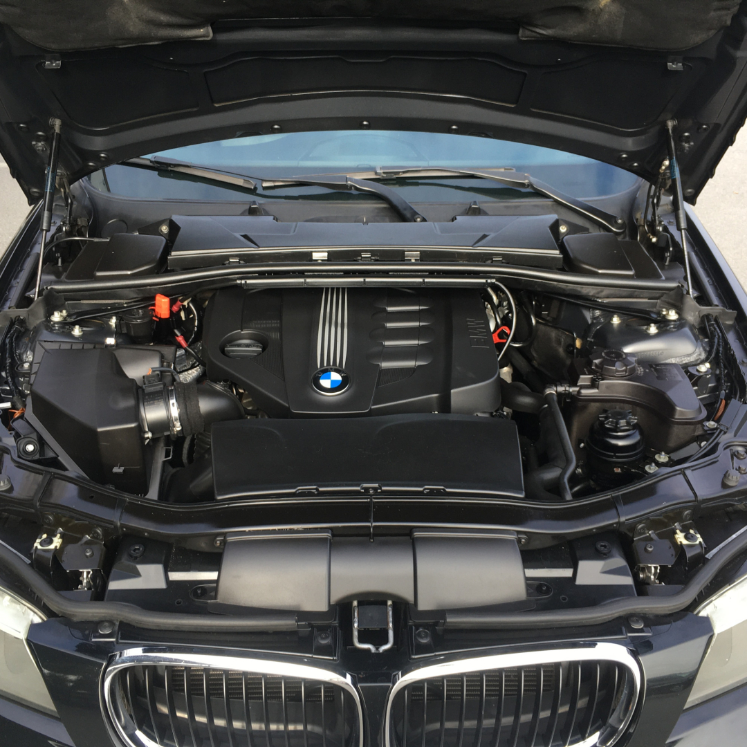 BMW 320 2010 BMW 320 2010