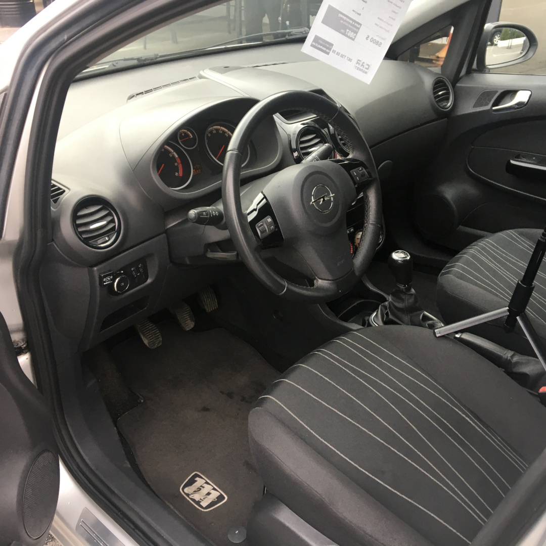 Opel Corsa 2010 Opel Corsa 2010