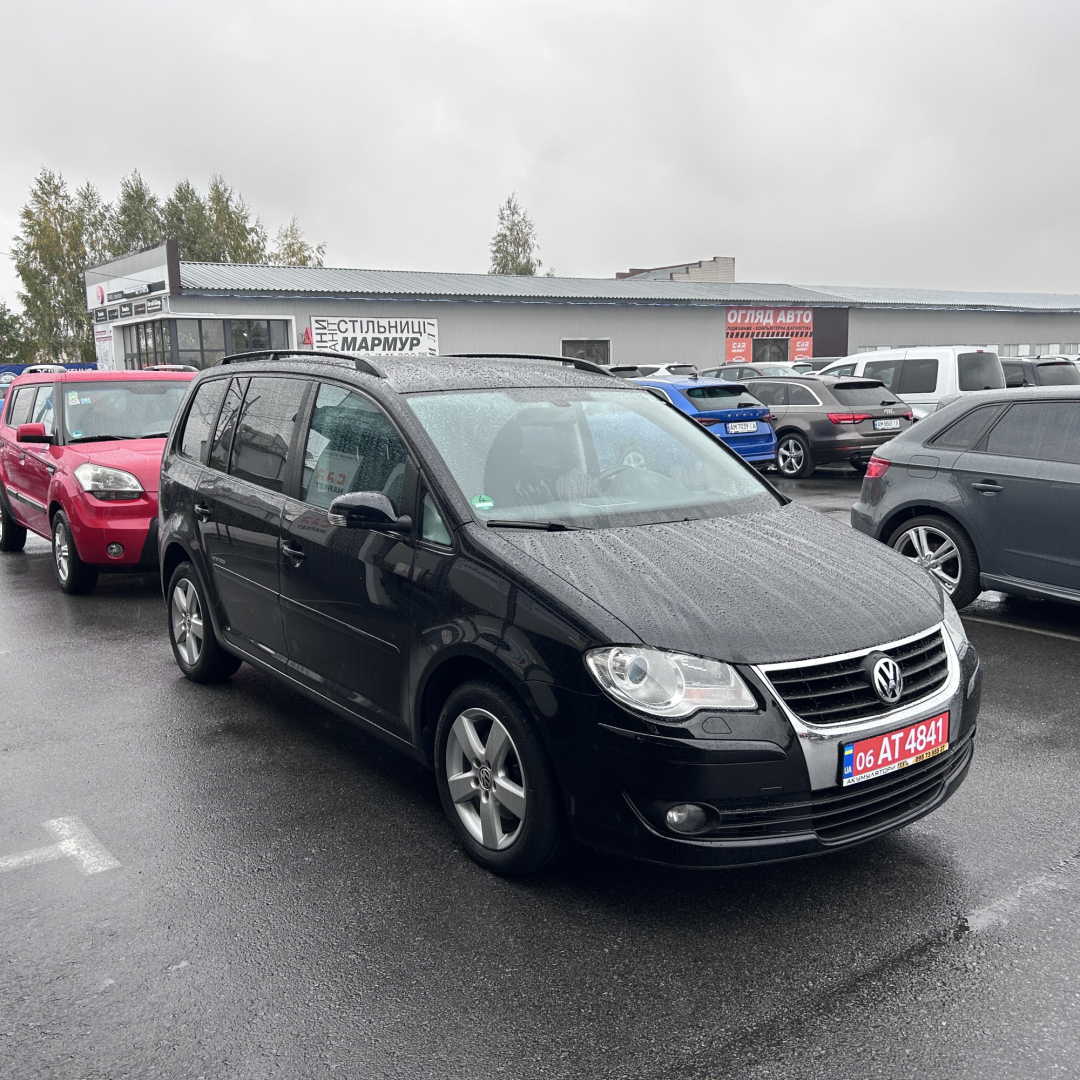 Volkswagen Touran 224 Volkswagen Touran 224