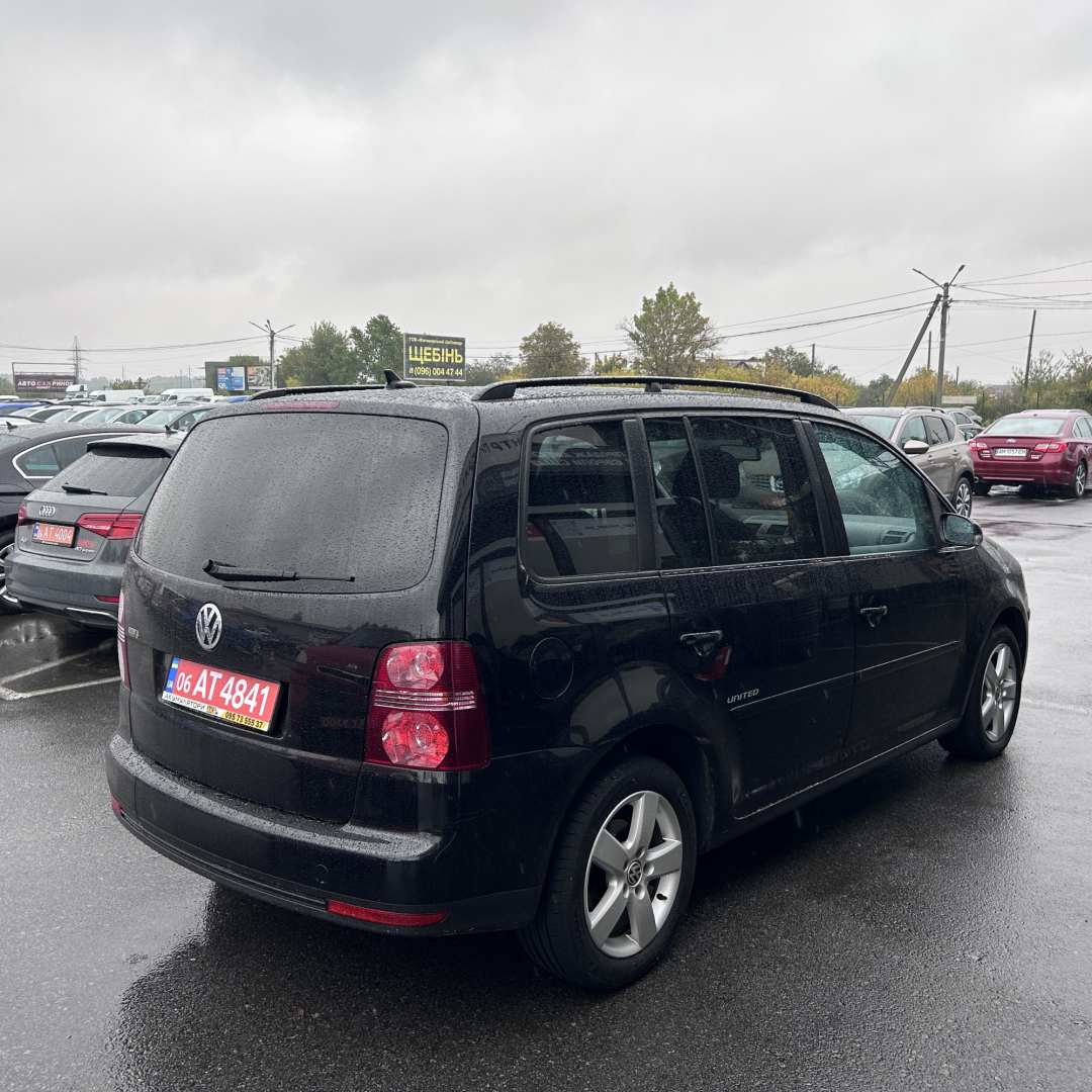 Volkswagen Touran 224 Volkswagen Touran 224