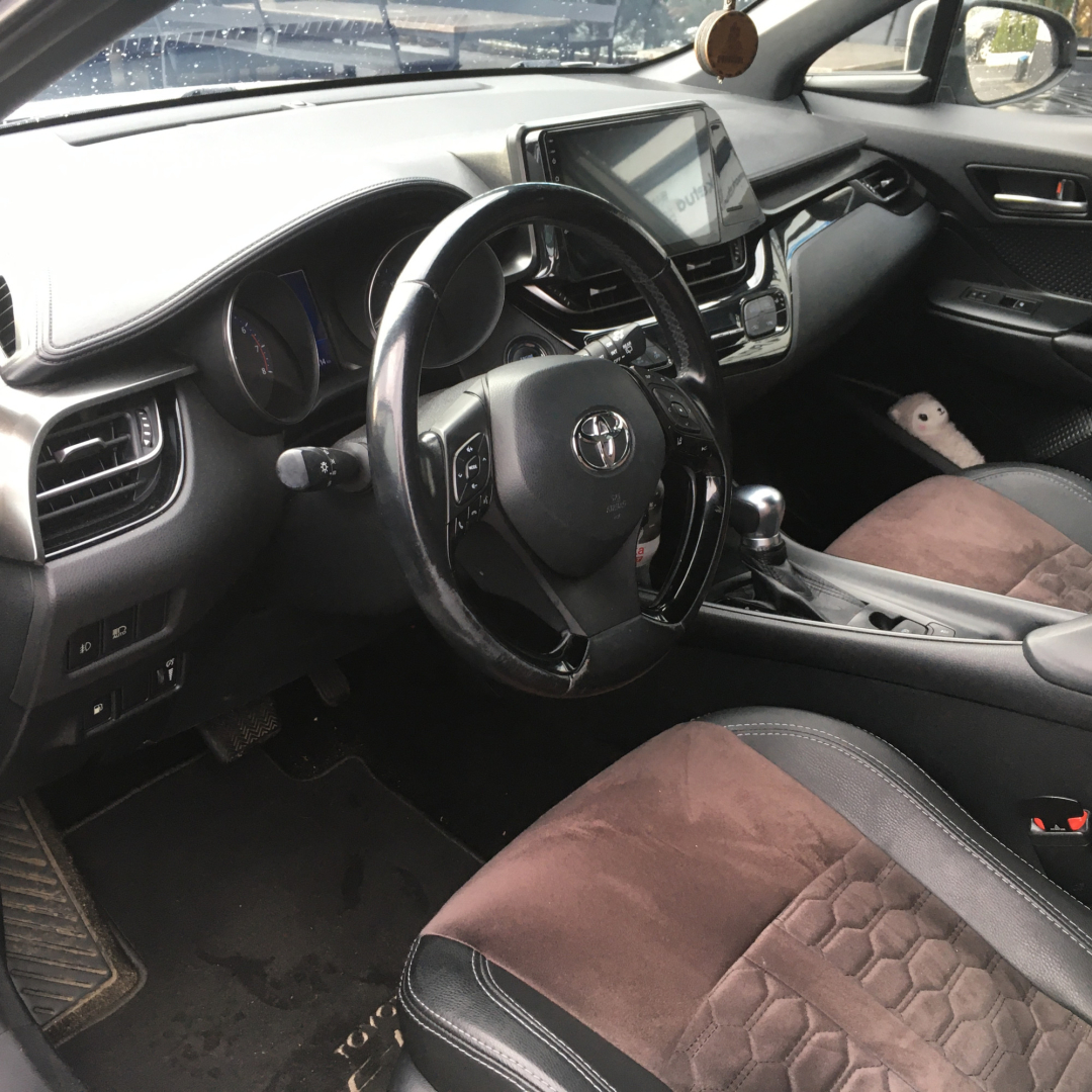 Toyota C-HR 2017 Toyota C-HR 2017