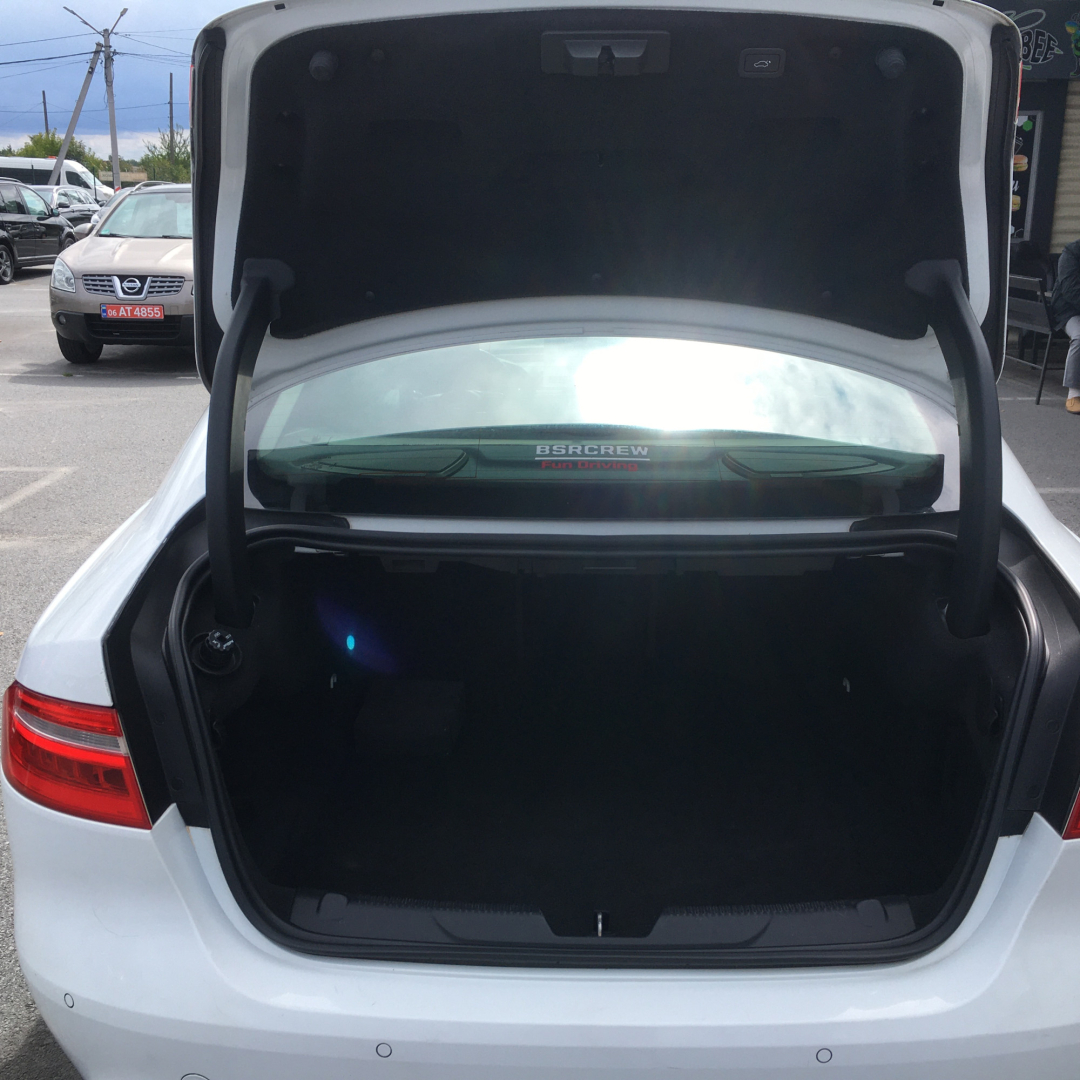 Jaguar XE 2016 Jaguar XE 2016