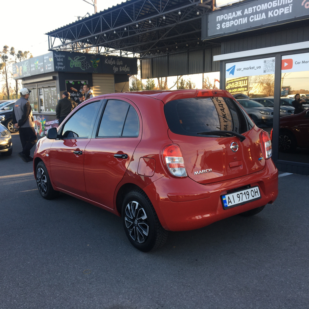 Nissan March 2010 Nissan March 2010