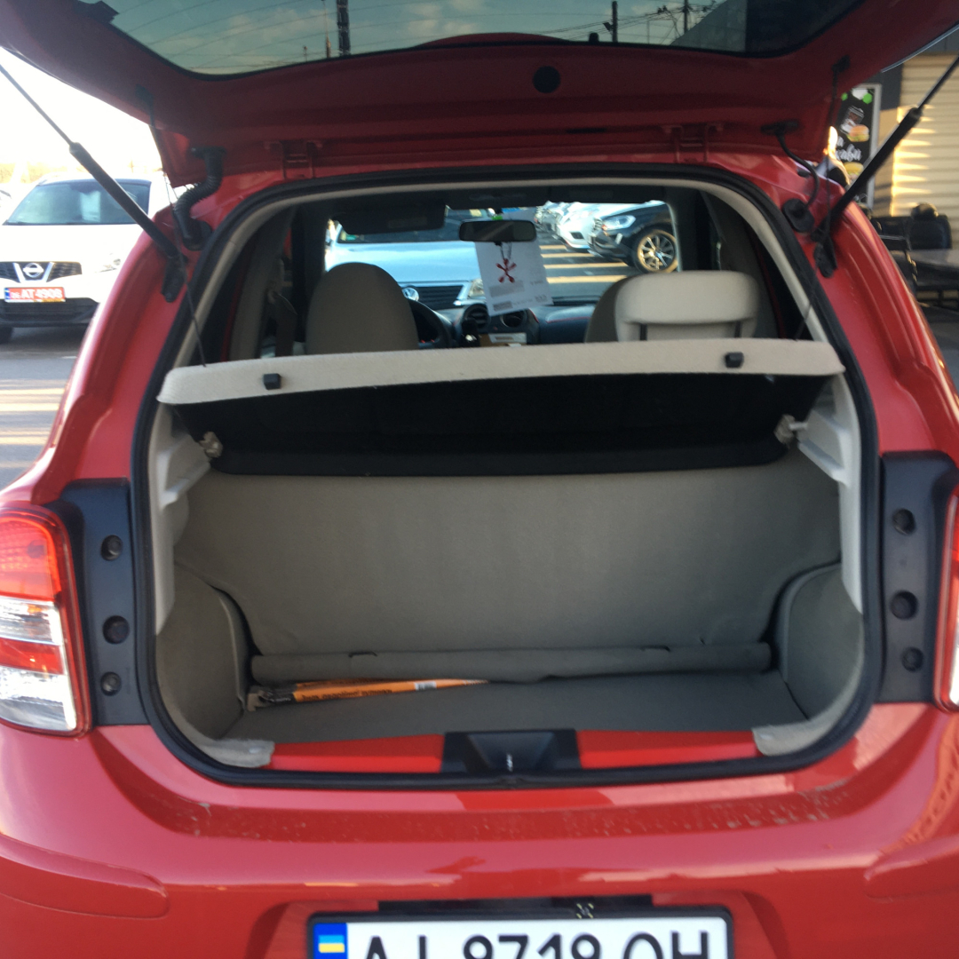 Nissan March 2010 Nissan March 2010