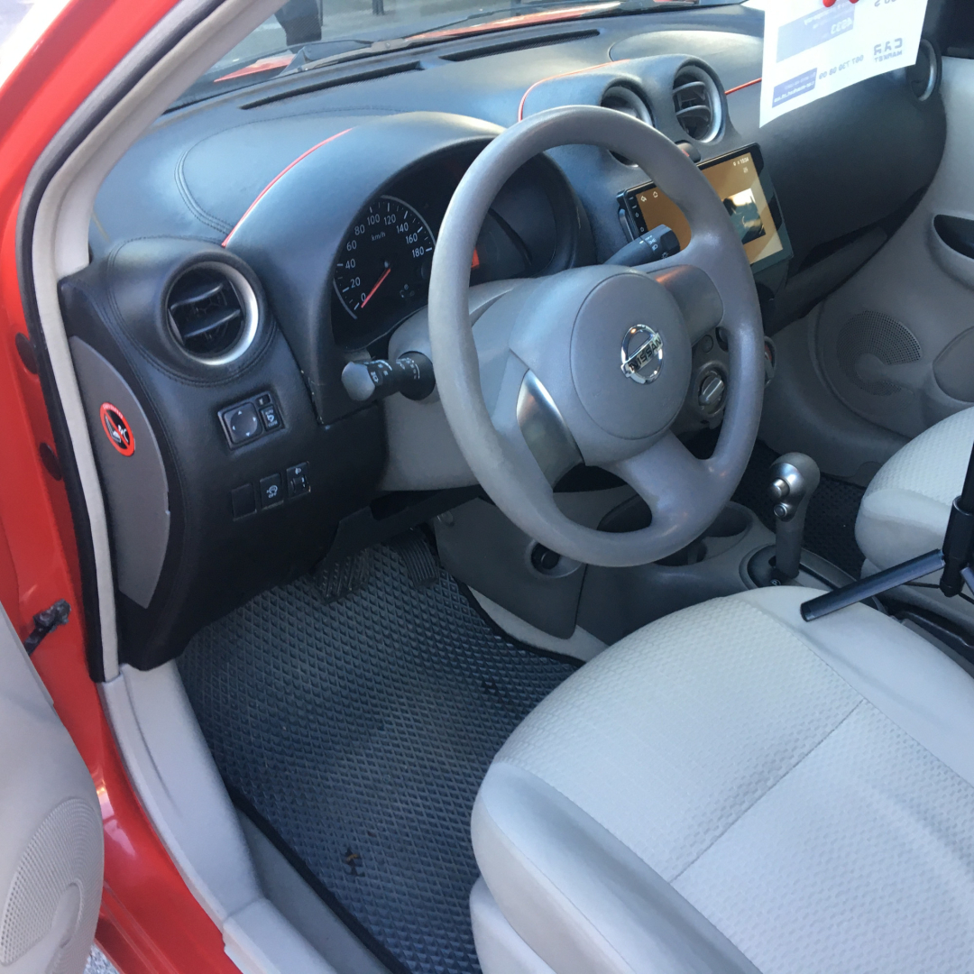 Nissan March 2010 Nissan March 2010