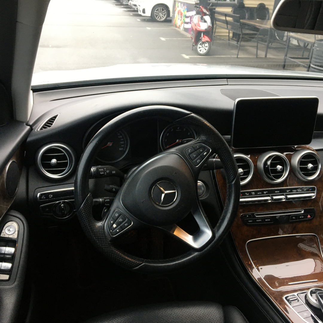 Mercedes-Benz GLC 300 2015 Mercedes-Benz GLC 300 2015