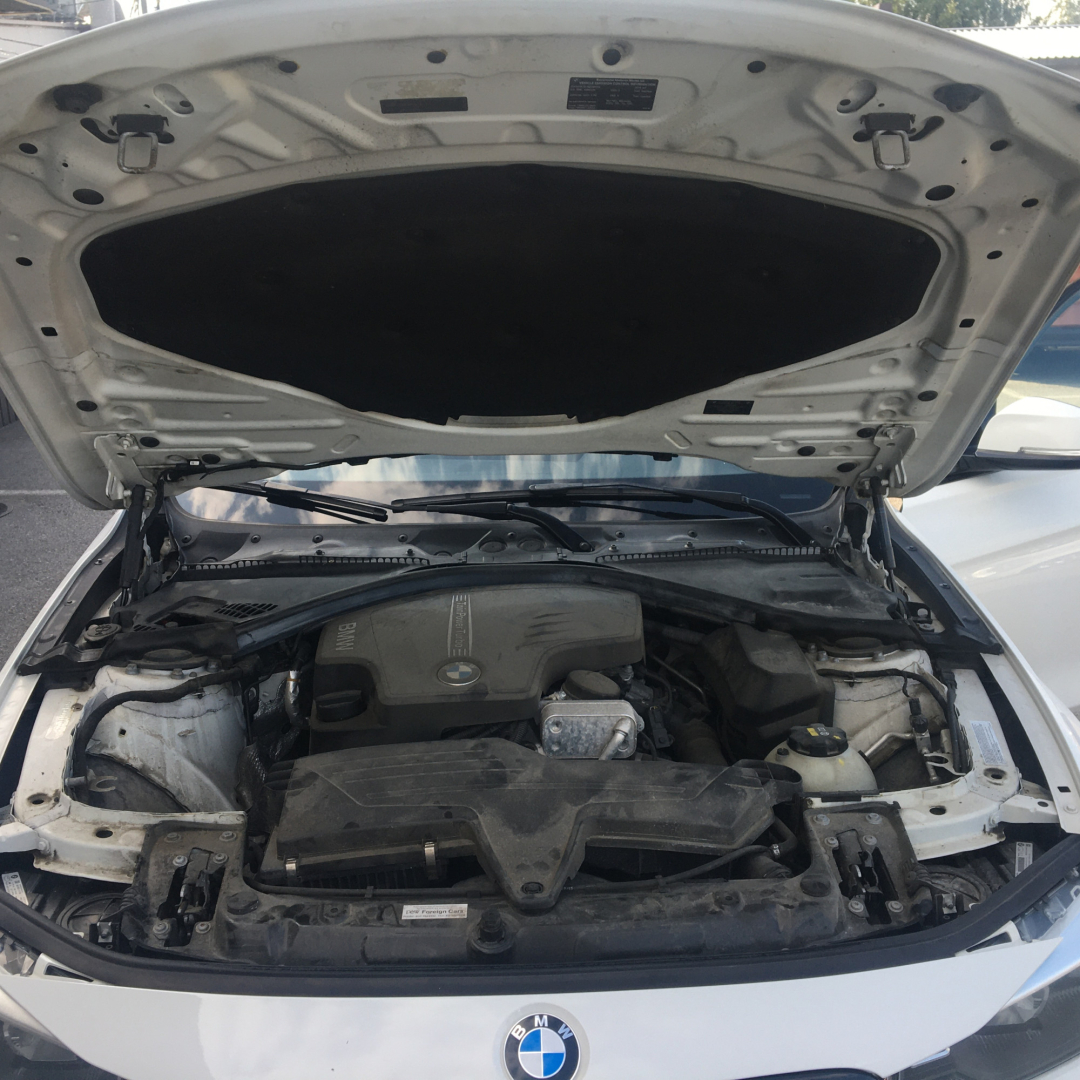 BMW 320 2015 BMW 320 2015
