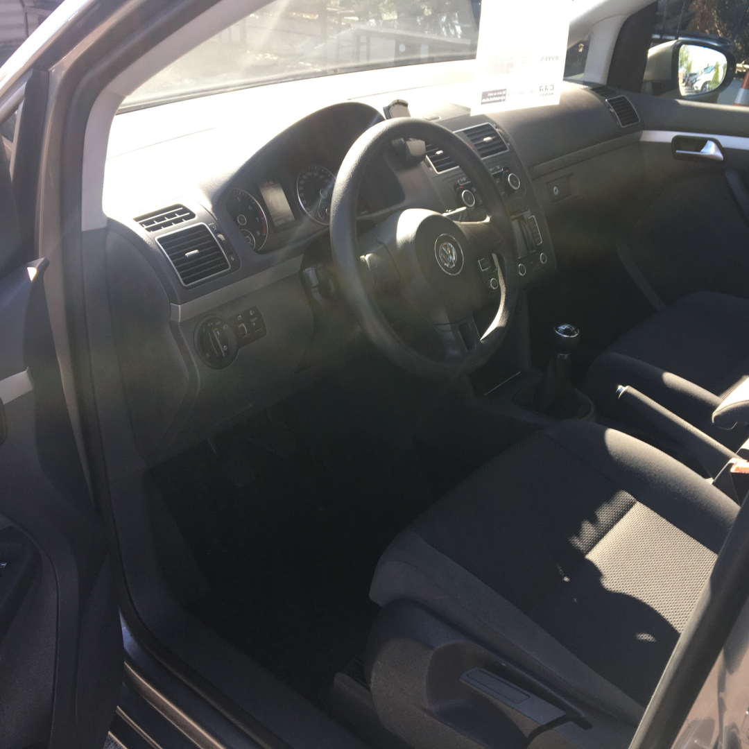 Volkswagen Touran 2011 Volkswagen Touran 2011