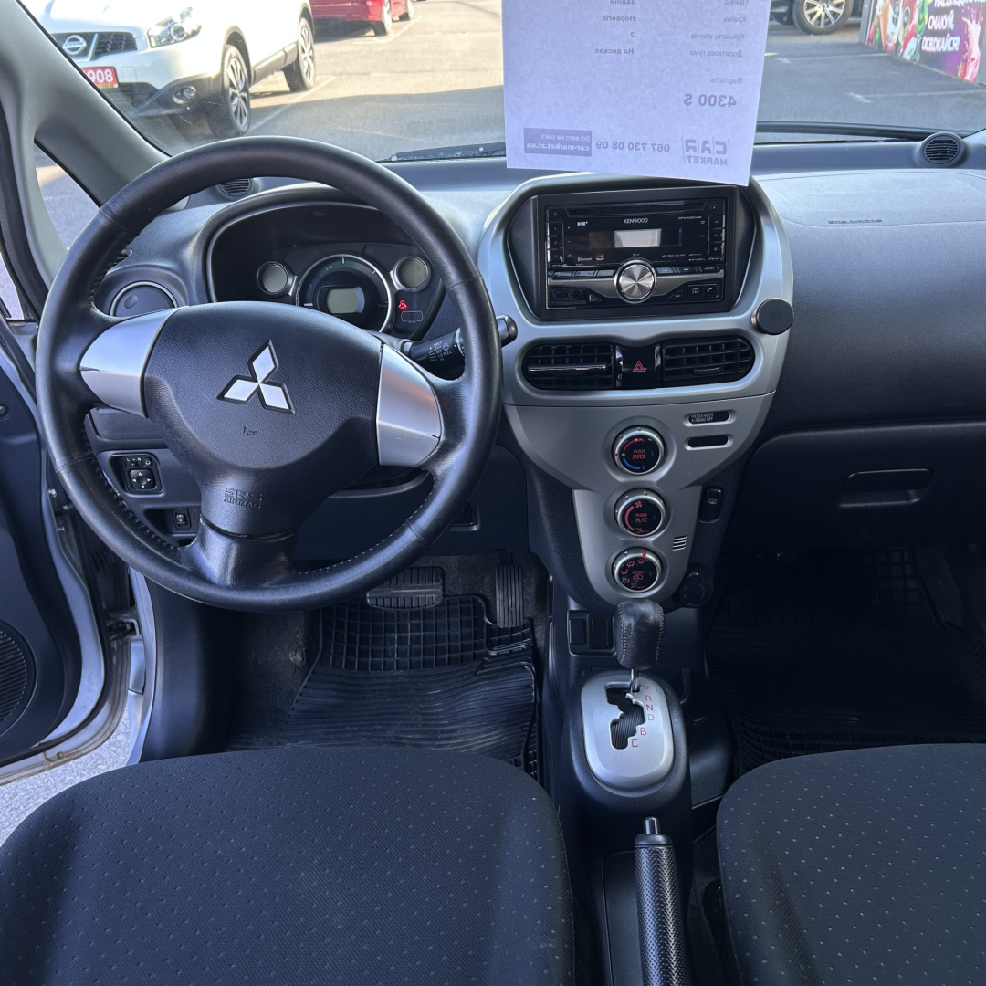 Mitsubishi i-MiEV 2011 Mitsubishi i-MiEV 2011