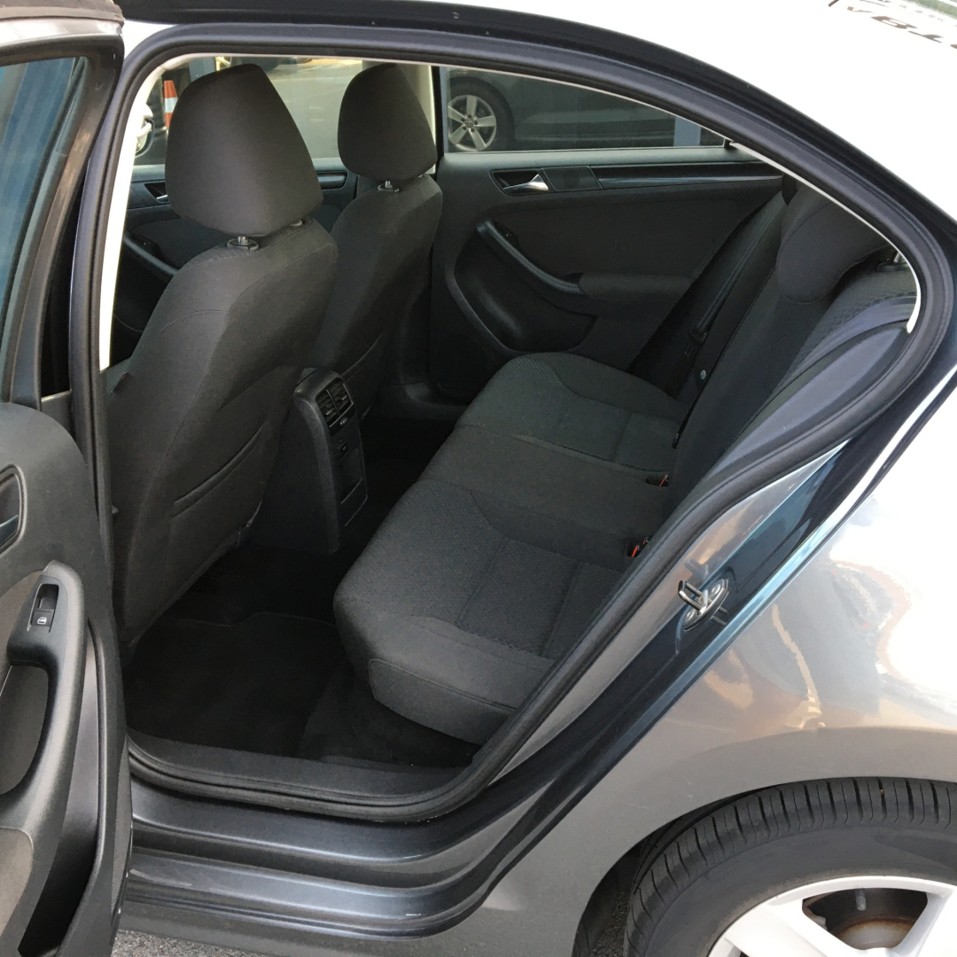 Volkswagen Jetta 2011 Volkswagen Jetta 2011