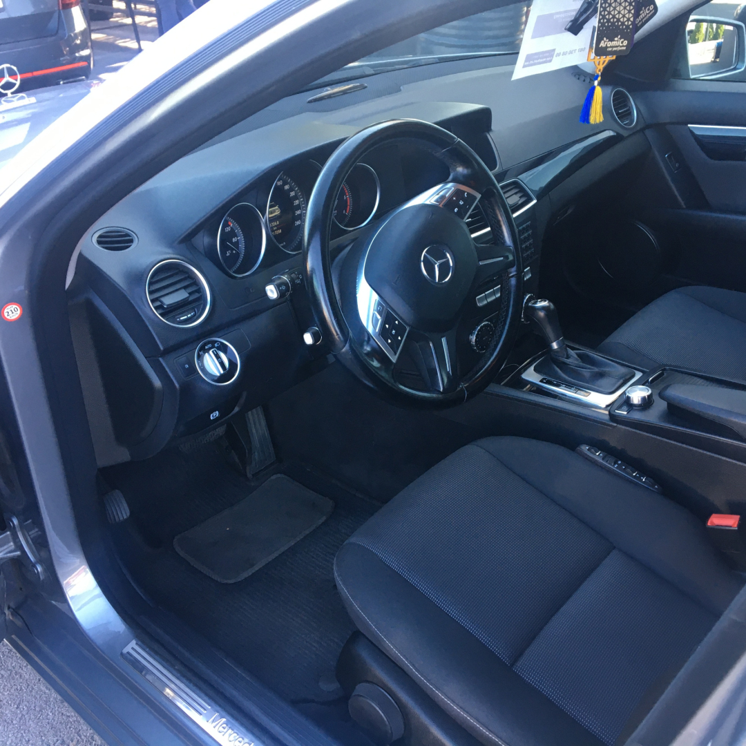 Mercedes-Benz C 200 2014 Mercedes-Benz C 200 2014