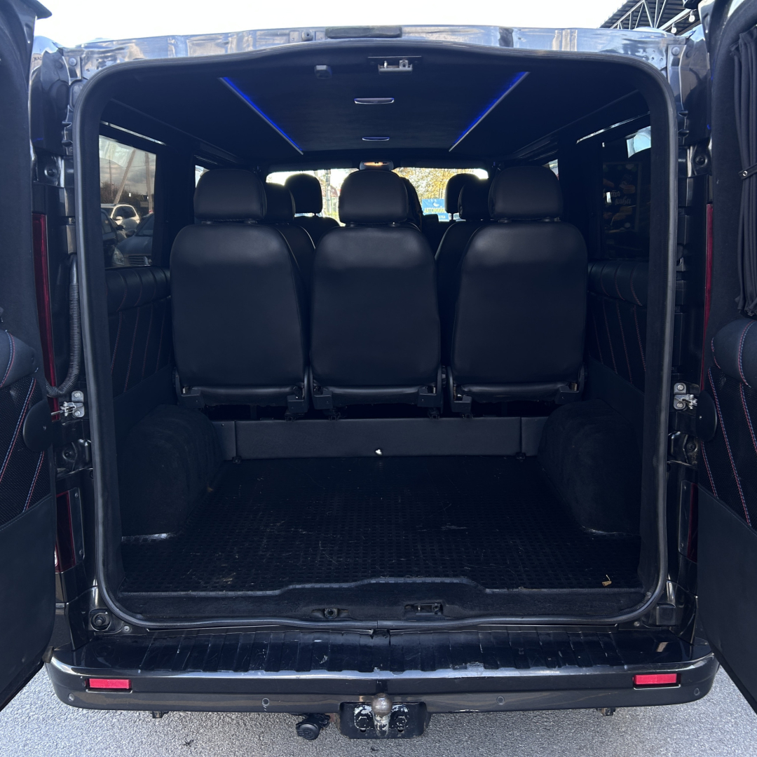 Opel Vivaro пасс. 2017 Opel Vivaro пасс. 2017