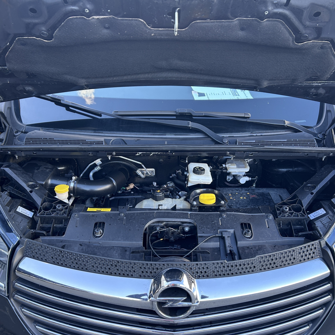 Opel Vivaro пасс. 2017 Opel Vivaro пасс. 2017