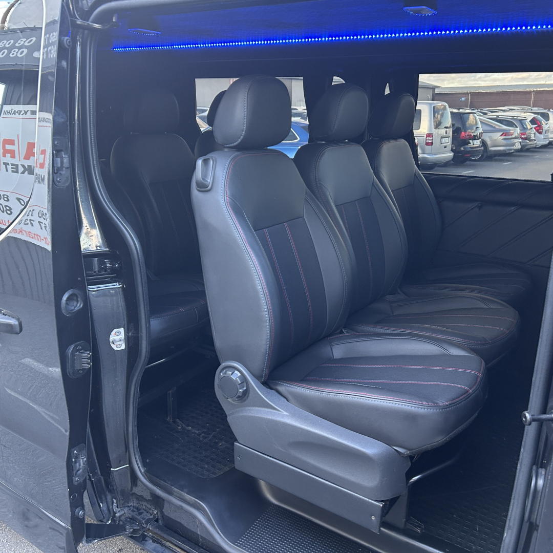 Opel Vivaro пасс. 2017 Opel Vivaro пасс. 2017