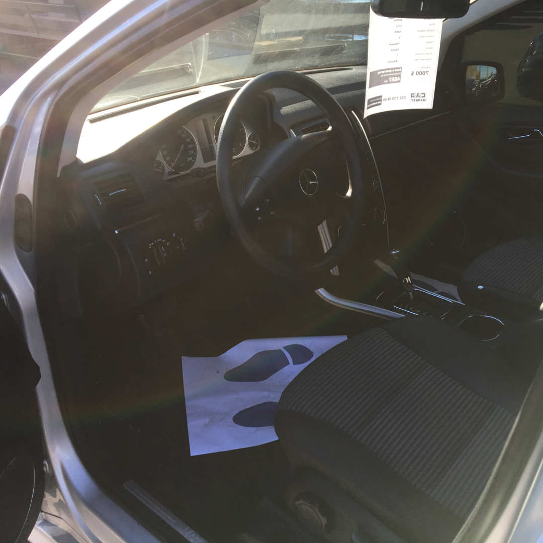 Mercedes-Benz B 180 2010 Mercedes-Benz B 180 2010