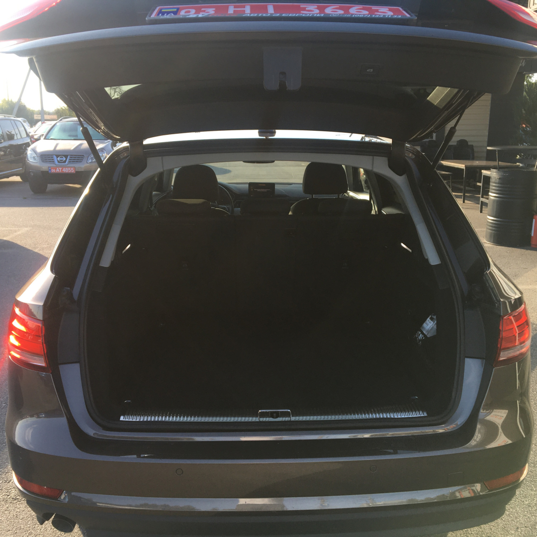 Audi A4 2018 Audi A4 2018